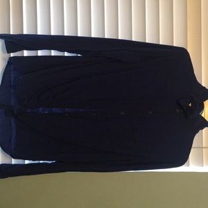 Old navy blouse/buttons down